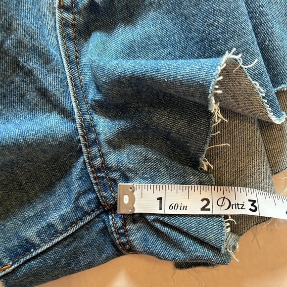 almost famous-7-medium wash-Flare shorts, Fits loose at thigh & fitted at waist - Picture 12 of 13